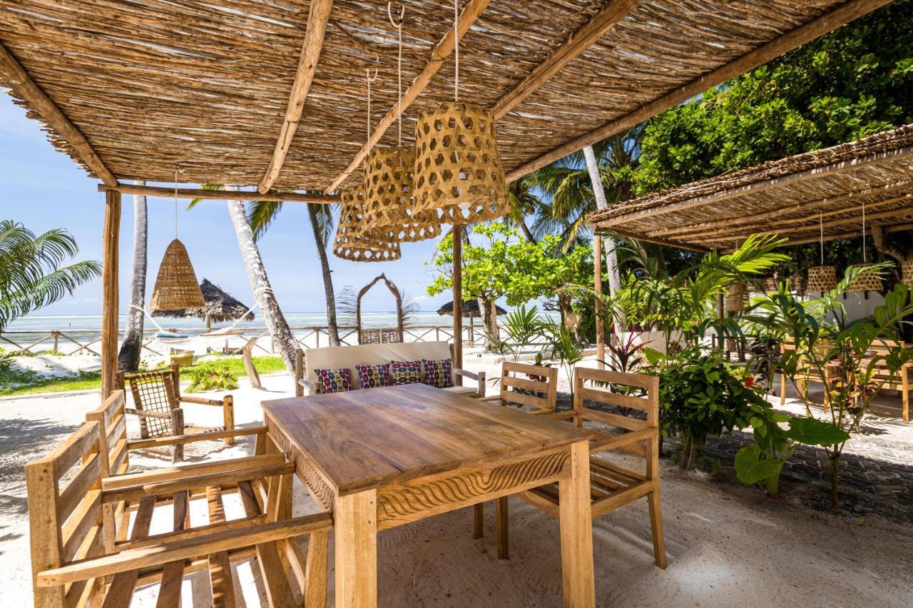Kima Serviced Beach House & Suites Bwejuu Ngoại thất bức ảnh
