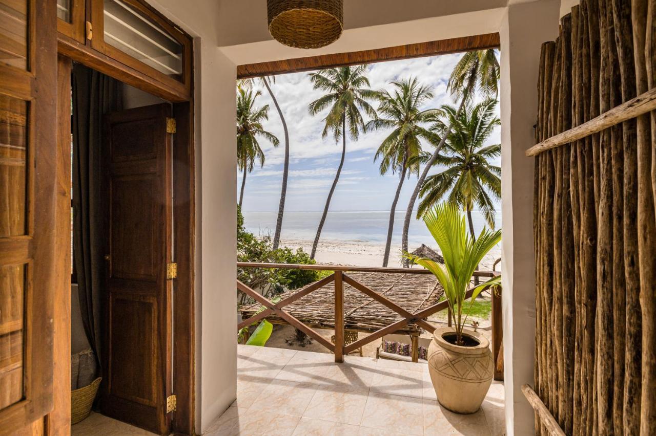 Kima Serviced Beach House & Suites Bwejuu Ngoại thất bức ảnh