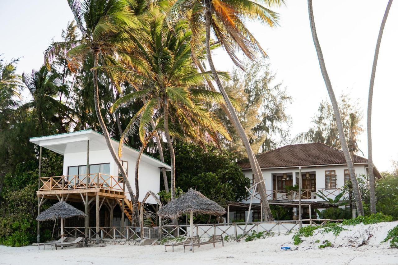 Kima Serviced Beach House & Suites Bwejuu Ngoại thất bức ảnh
