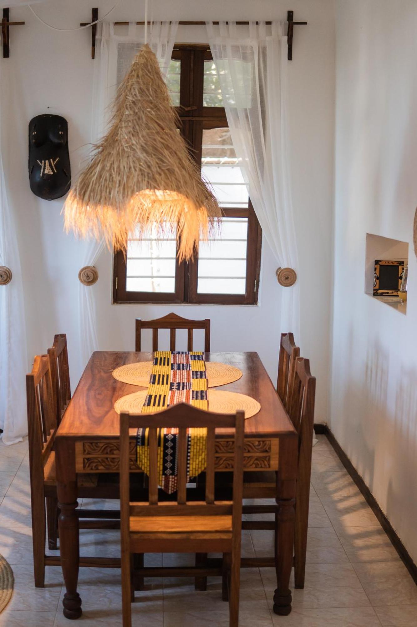Kima Serviced Beach House & Suites Bwejuu Ngoại thất bức ảnh