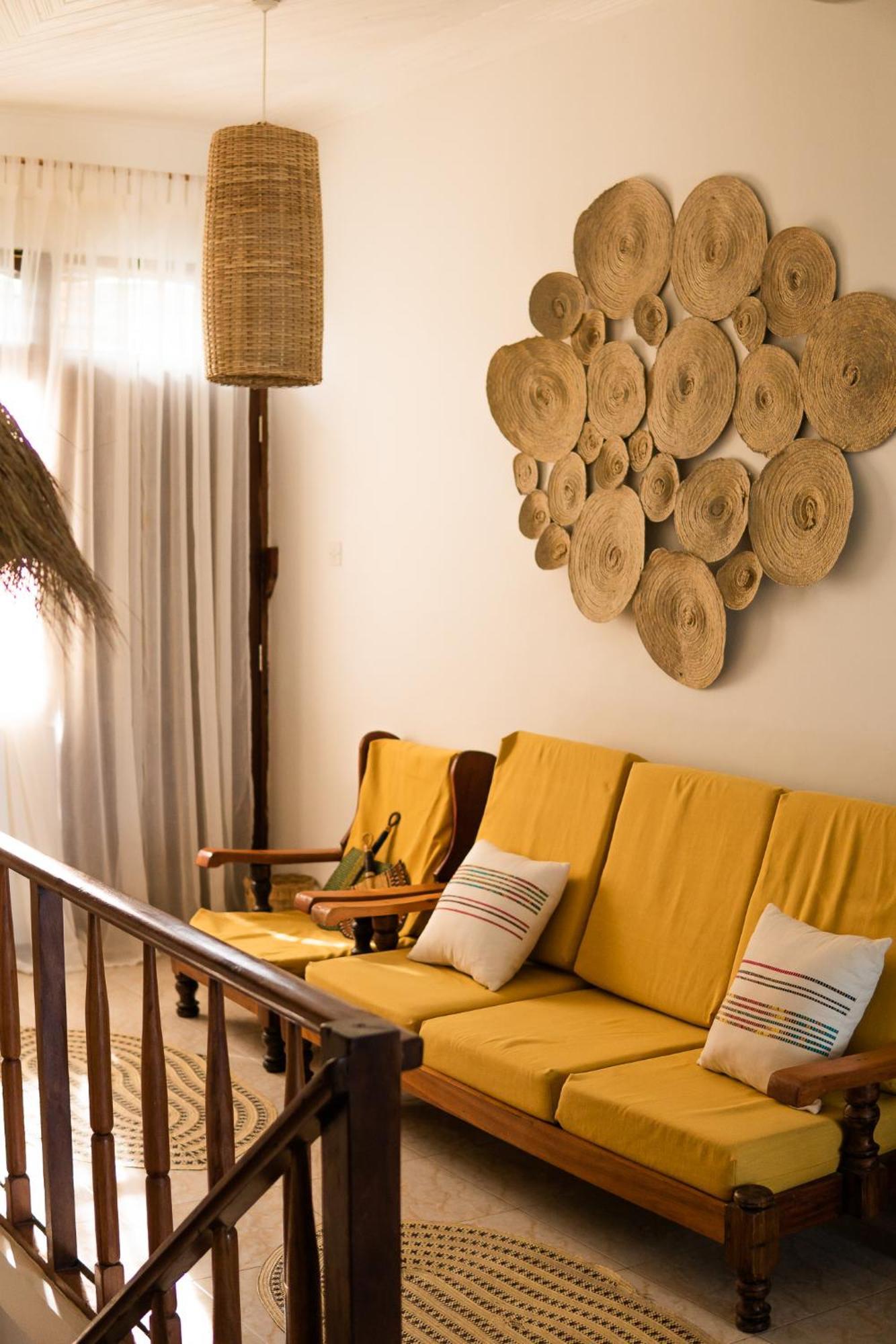 Kima Serviced Beach House & Suites Bwejuu Ngoại thất bức ảnh